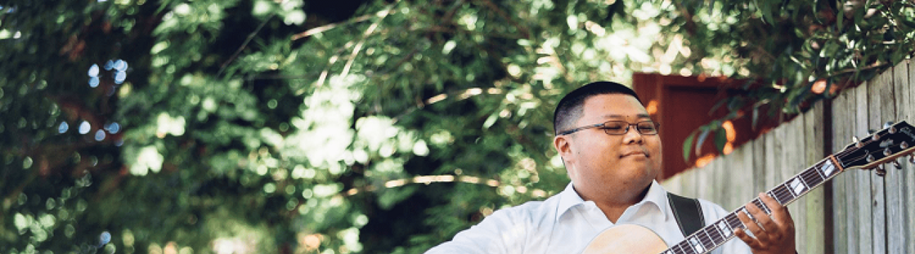 Enjoy Great Music and Atmosphere with Luarence Tang at Canterbury League Club